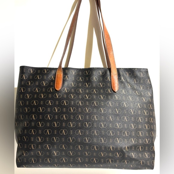 Valentino vintage Black and Brown Tote signature print canvas shoulder Bag - Picture 2 of 7